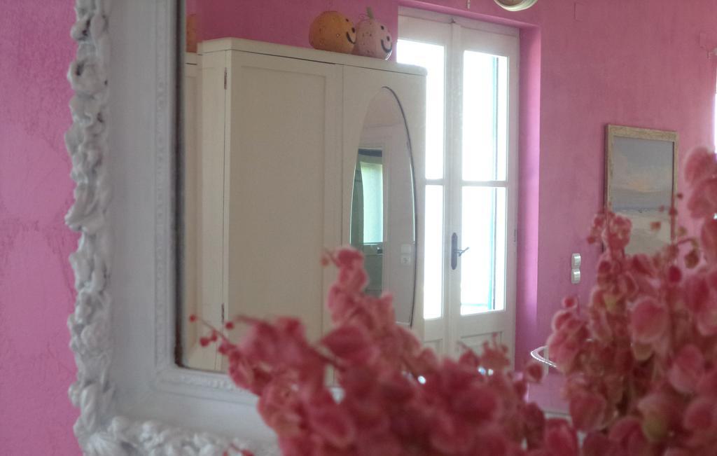 Vlichos Studio Apartment Hydra  Zimmer foto